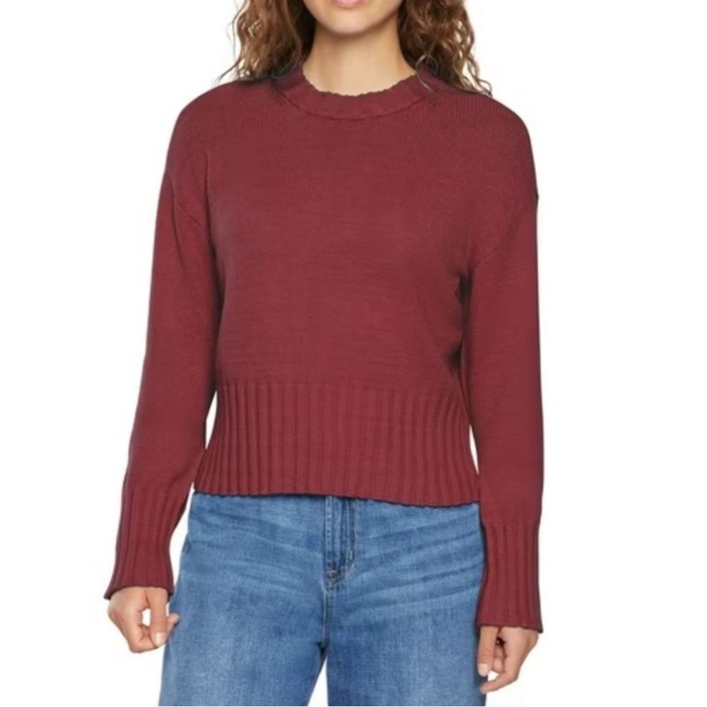 GAP Women's Burgundy Sweater